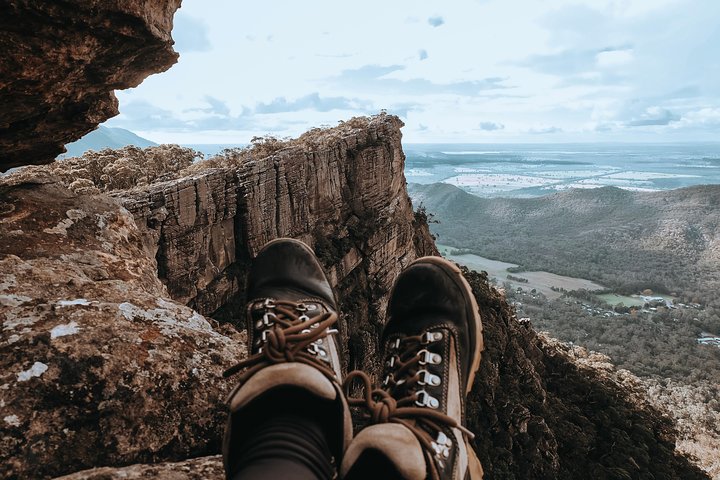 Moderate hike from the Wonderland carpark to the Pinnacle