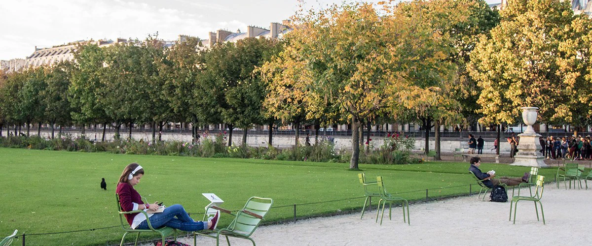 Rătăciți în Jardin des Tuileries