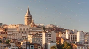 mai multe clădiri înalte dintr-un oraș în turcia