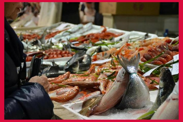 Market Tour in Genoa