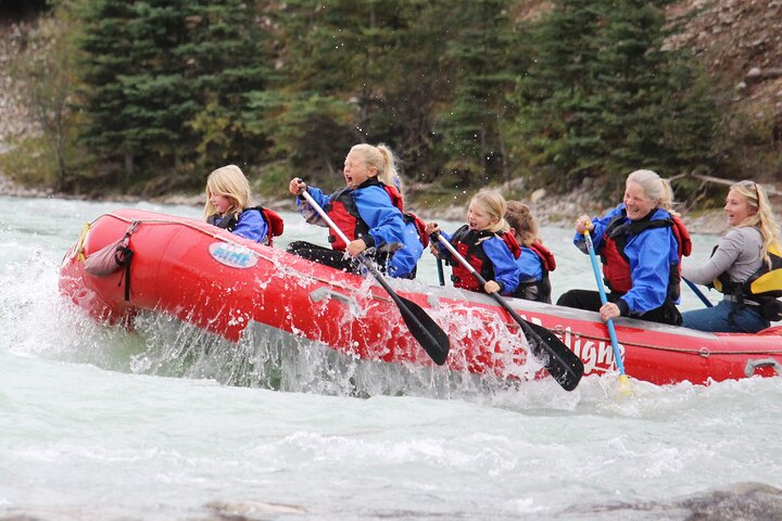 Family Fun, paddling hard
