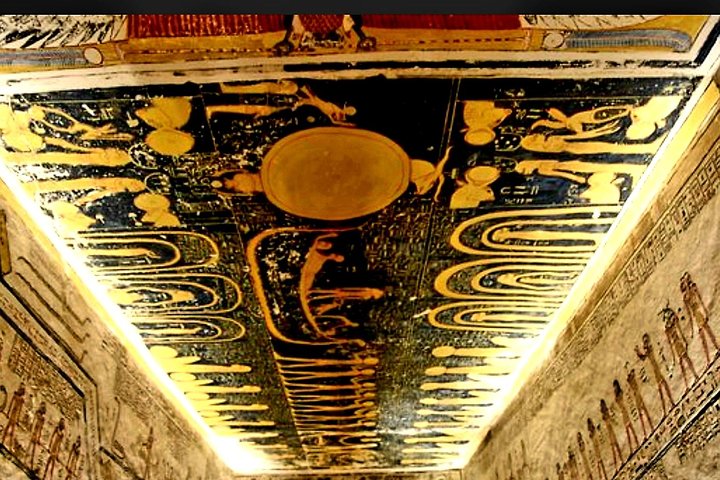 Valley of the Kings, Luxor ,West Bank Egypt ,Tomb of Ramses III ,Tomb of Ramases IX ,Tomb of Merenptah ,Tomb of King Tutankhamun (Tut), Luxor Travels.