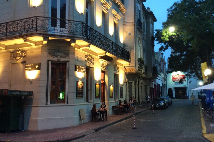 Night Time in San Telmo