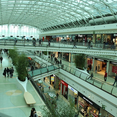 10 cele mai bune locuri pentru a merge la cumpărături în Lisabona