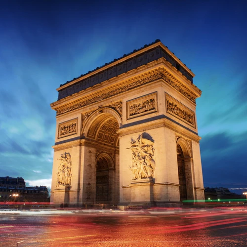 14 cele mai populare locuri din Paris
