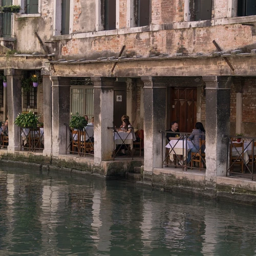 Cele mai bune 10 restaurante locale din Veneția