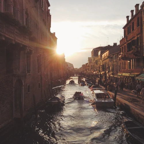 10 lucruri ciudate de făcut în Veneția