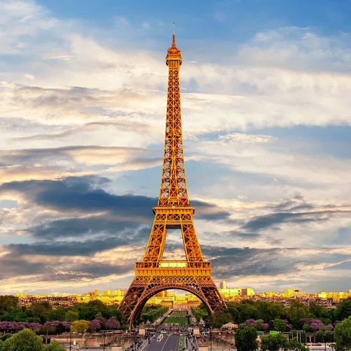 5 lucruri extraordinare despre Turnul Eiffel