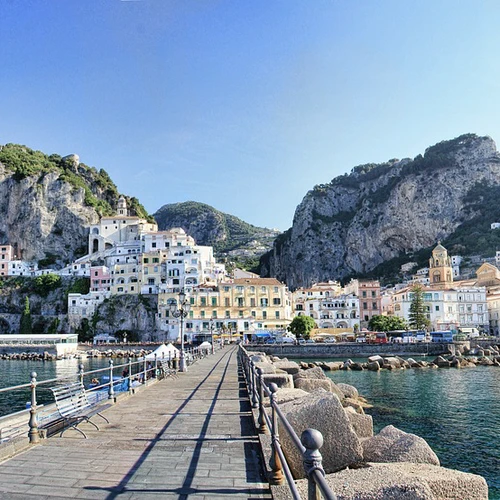 Cele mai bune 11 restaurante locale de pe Coasta Amalfi