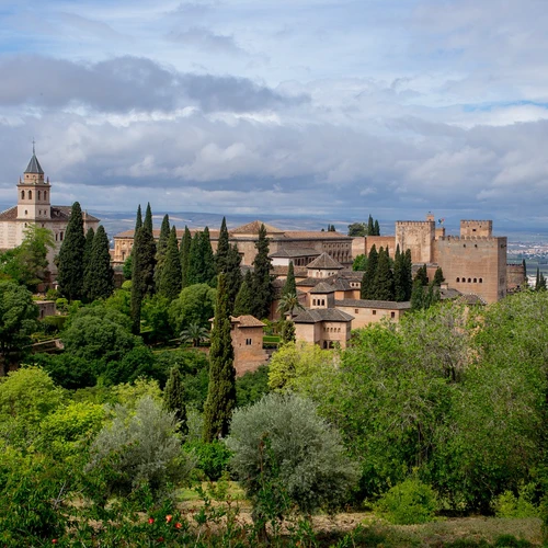 Esențiale de călătorie la Granada
