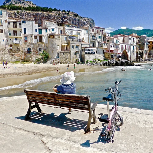 Cele mai bune 10 cluburi și baruri pe plajă din Sicilia