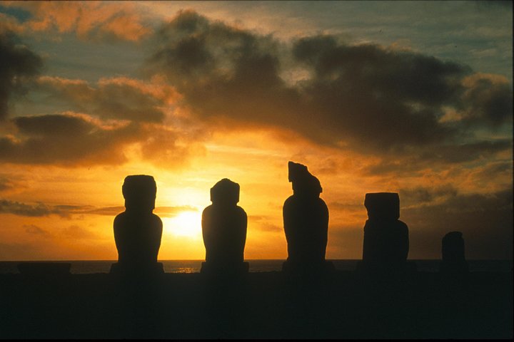 Ahu Akivi and Orongo plus Anakena