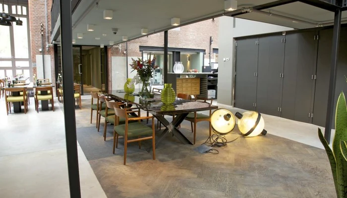 City Break la Amsterdam - De Hallen Hotel 4* by Perfect Tour