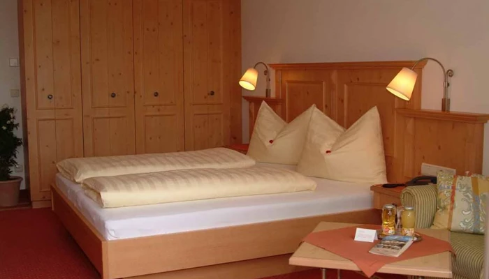 La ski in Austria - Goldener Stern Hotel 3* (Abtenau) by Perfect Tour