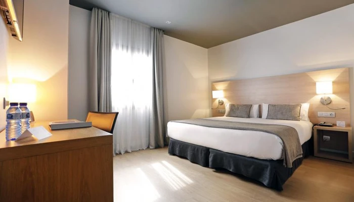 City Break la Barcelona - Arc La Rambla Hotel 3* by Perfect Tour