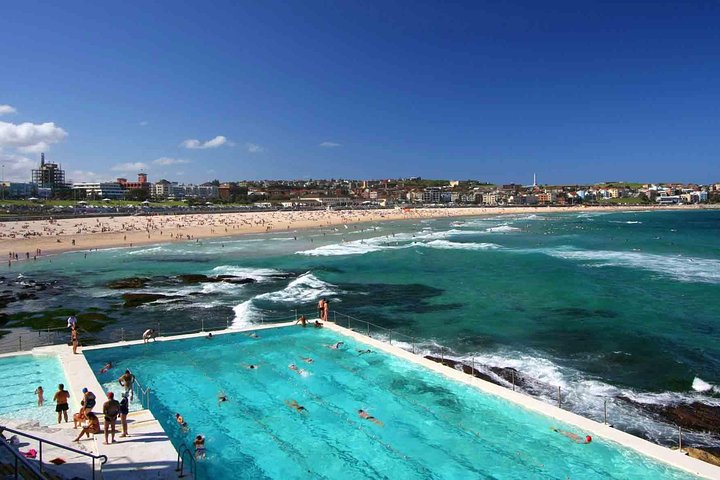 bondi_beach_view_from_bondi_icebergs