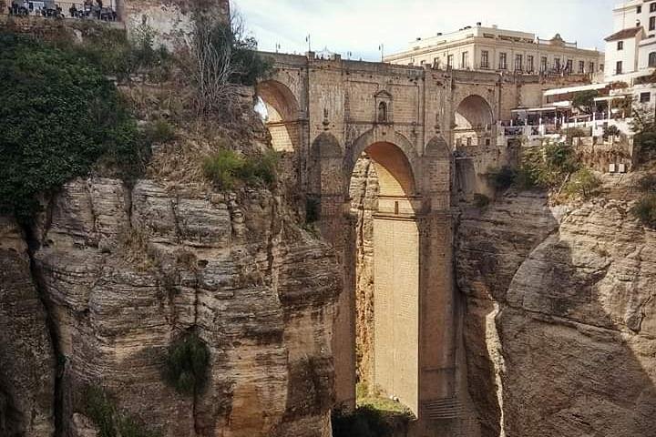 New Bridge from Cuenca gardens