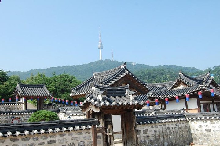 Seoul Tower & Namsan Hanok Village