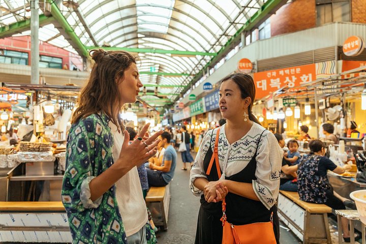 90 Minutes Tour with a Private Local Guide in Seoul