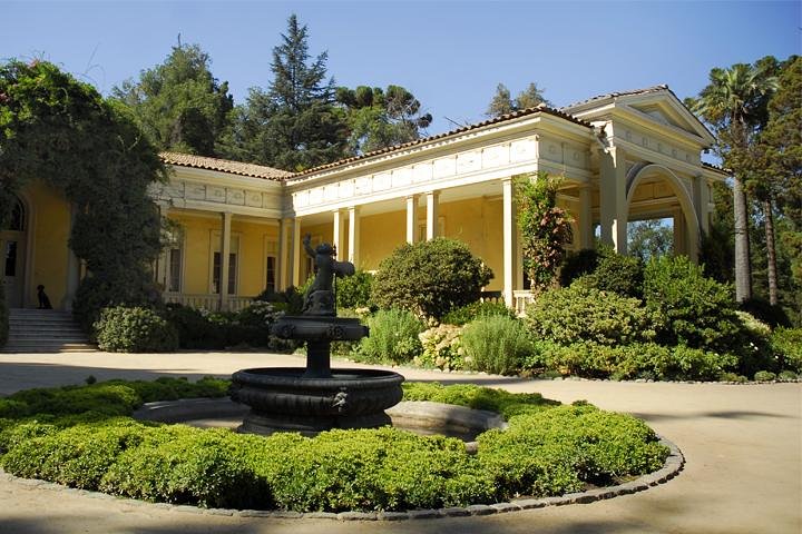 Concha y Toro family house