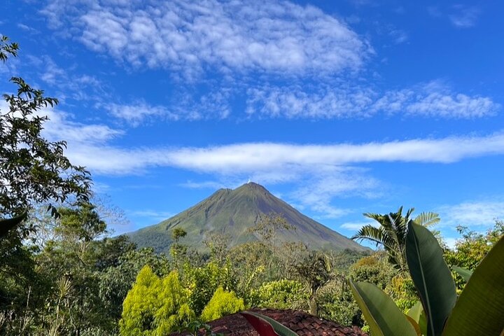 Views of the Arenal volcano