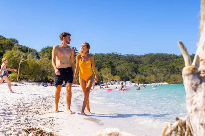 Swim in Boorangoora (Lake McKenzie)