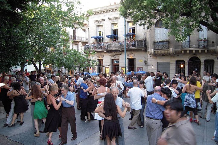 Buenos Aires in One Day Walking Tour