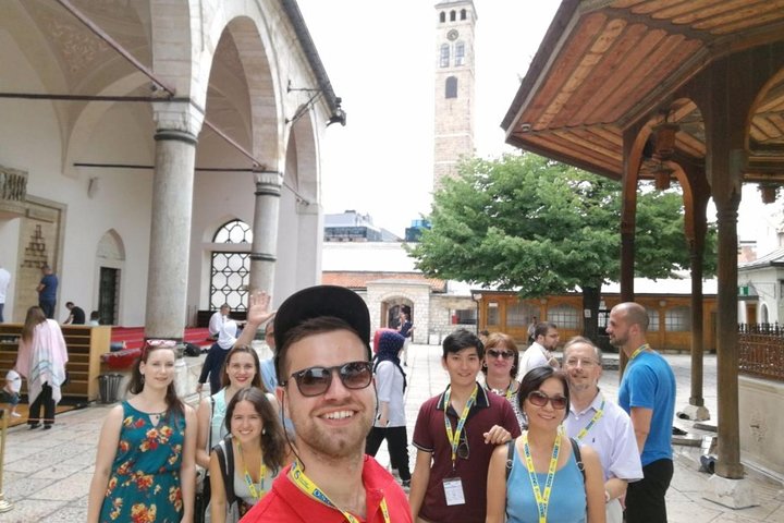 Selfie with group of tourists 